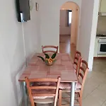 Brzica 사플루나라