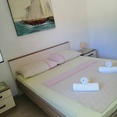 Апартаменты Brzica