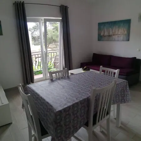 Apartment Brzica