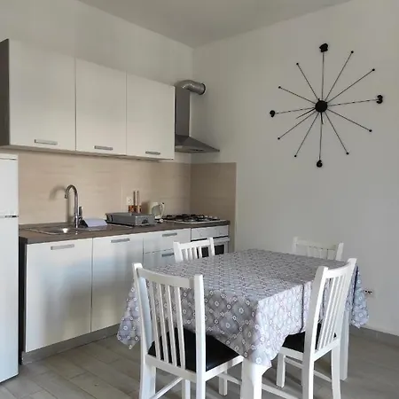 Brzica * 萨普伦纳拉