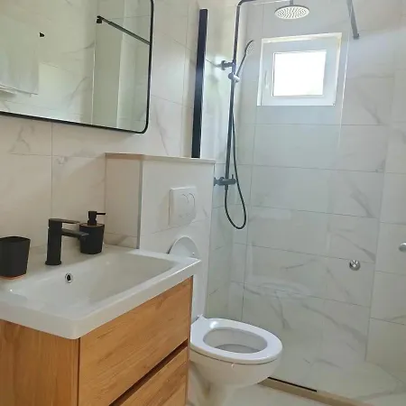 Brzica Апартаменты Саплунара