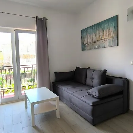 Апартаменты Brzica