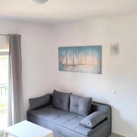 Brzica Apartment *